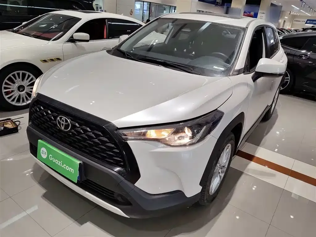 Toyota Corolla Cross 2024 из CN, фото 1