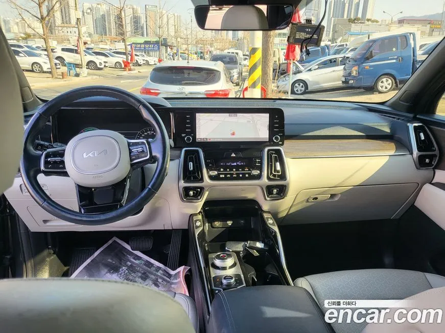 Kia Sorento — фото 8