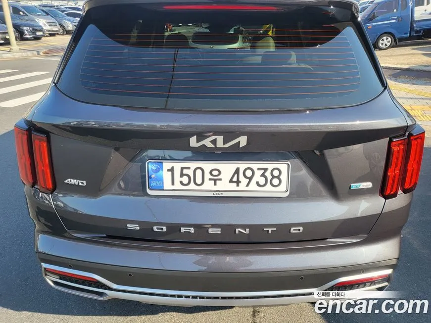 Kia Sorento — фото 10