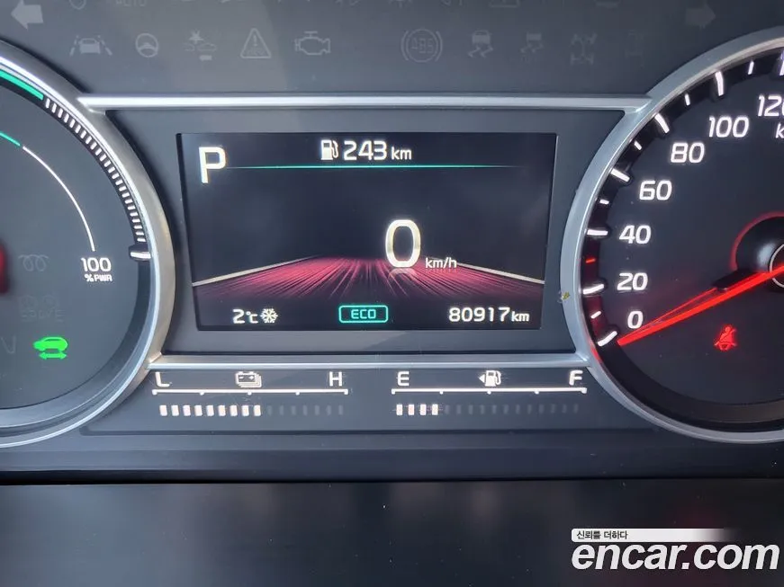 Kia Sorento — фото 3