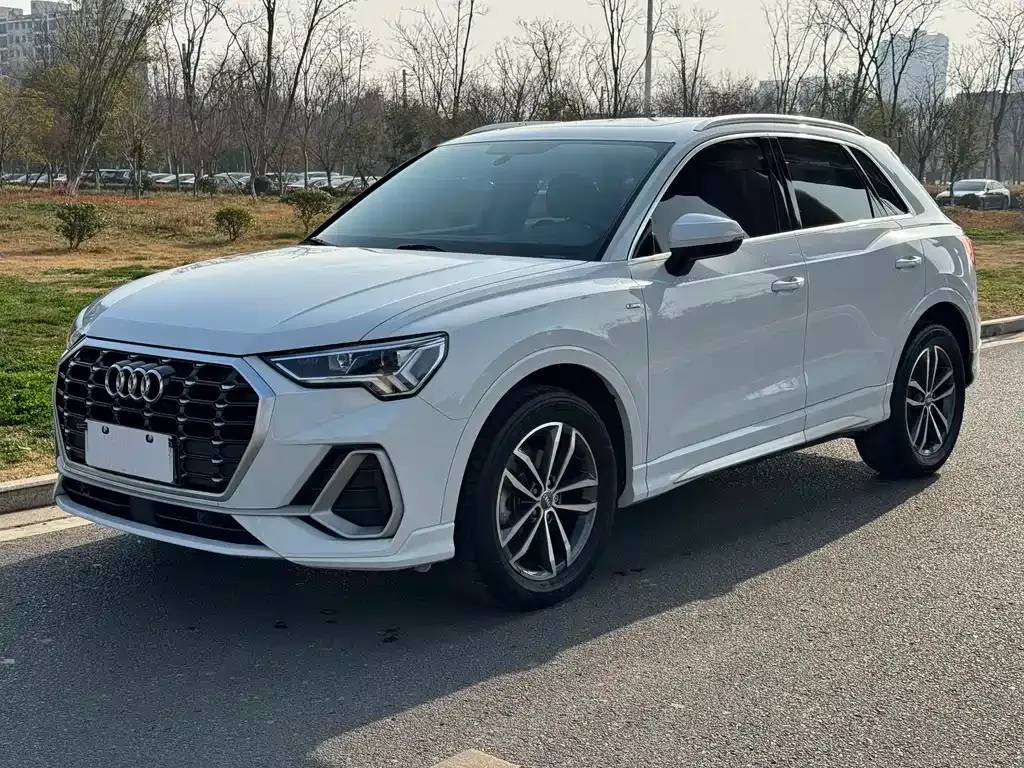 Audi Q3 2021 из CN, фото 1