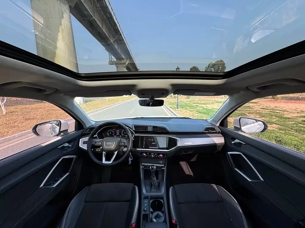 Audi Q3 2021 из CN, фото 5