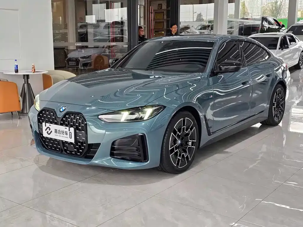 BMW 4 Series 2025 из CN, фото 1