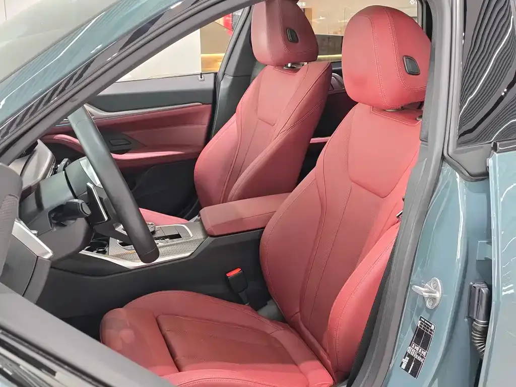 BMW 4 Series 2025 из CN, фото 6