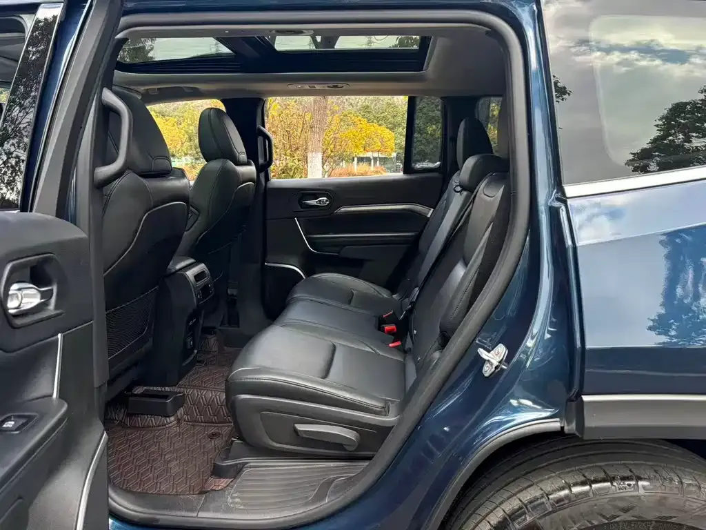 Jeep Grand Commander 2022 из CN, фото 4