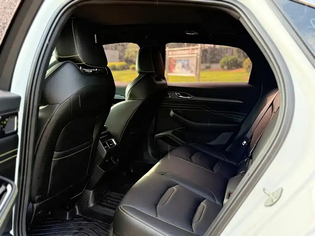 Geely Xingrui 2021 из CN, фото 10
