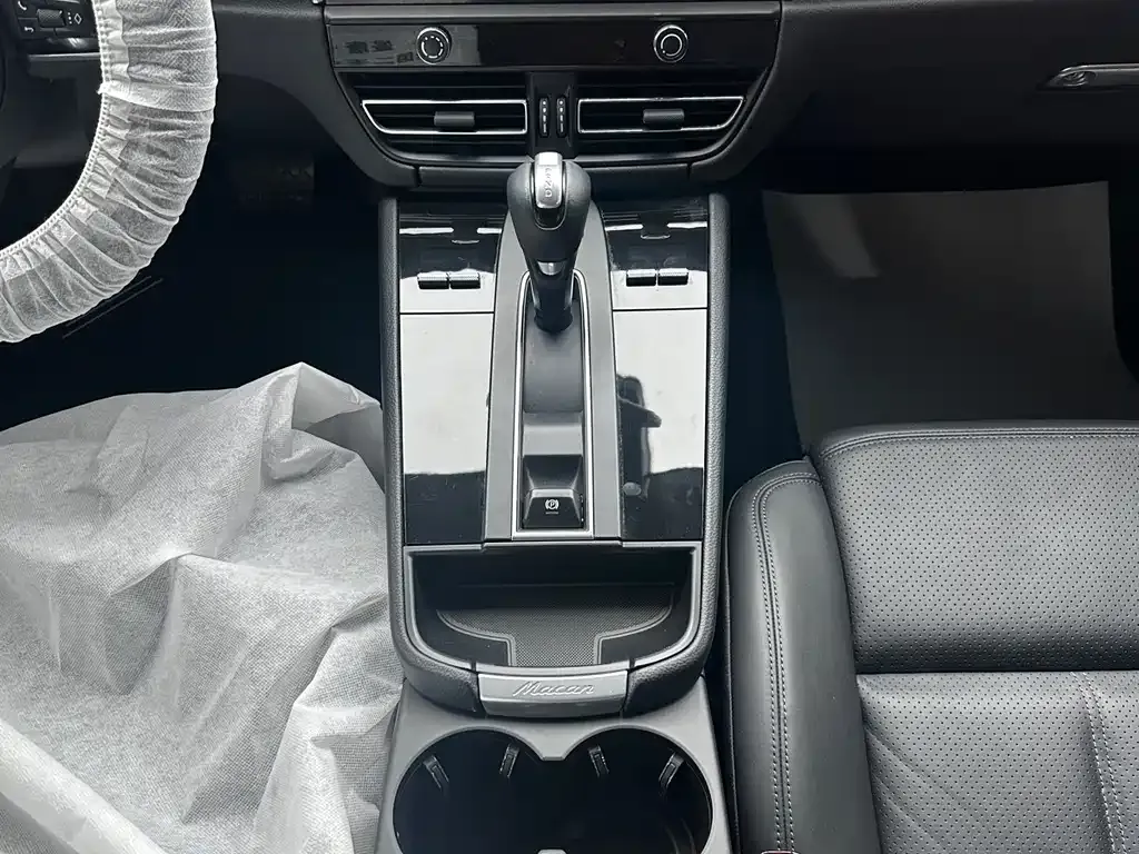 Porsche Macan 2021 из CN, фото 7