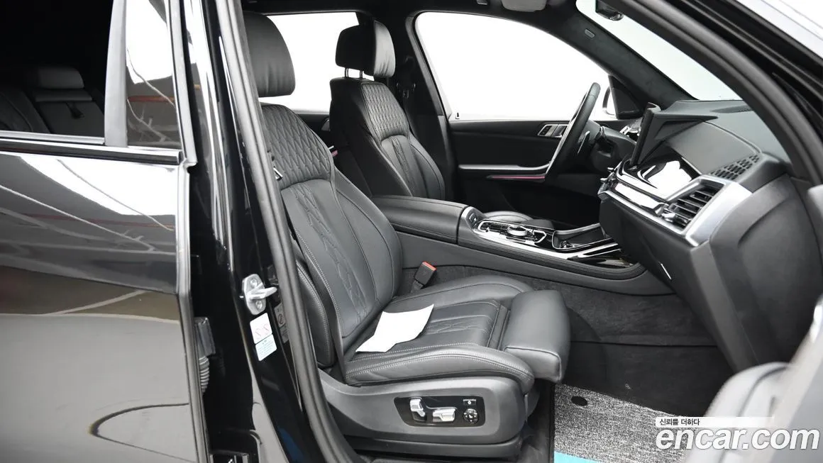 BMW X7 2024 из KR, фото 10