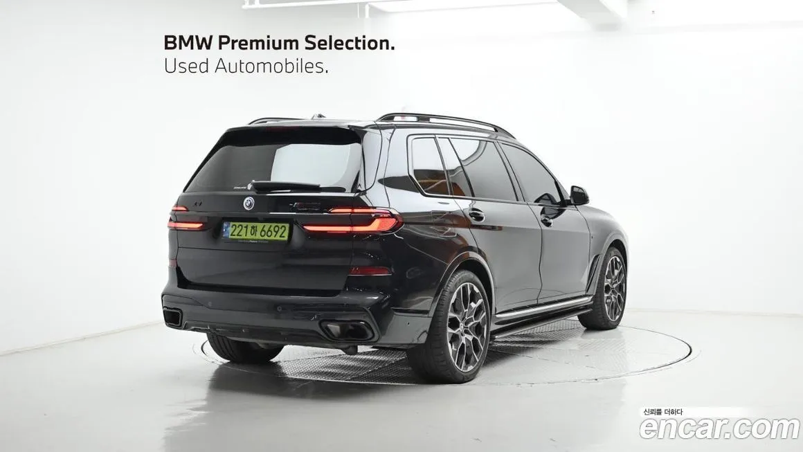 BMW X7 2024 из KR, фото 2