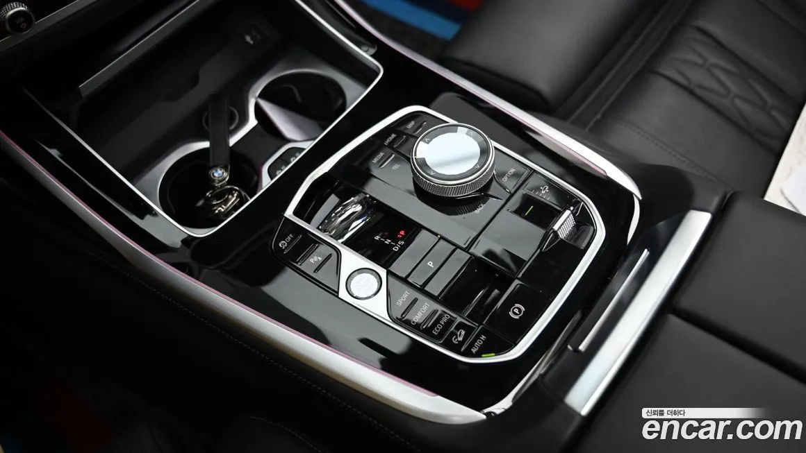 BMW X7 2024 из KR, фото 9