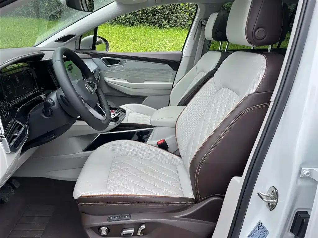 Volkswagen Talagon 2023 из CN, фото 6