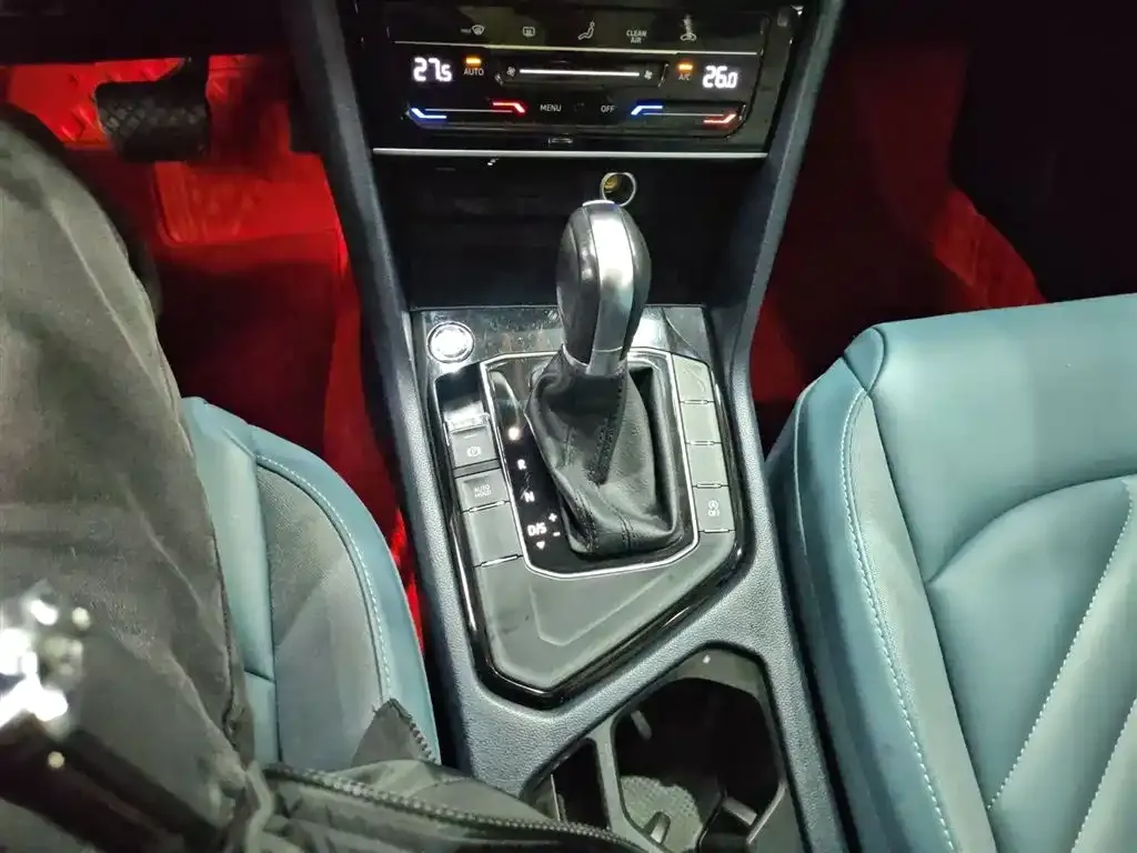 Volkswagen Tharu 2024 из CN, фото 10