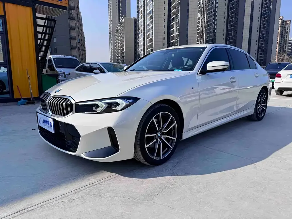 BMW 3 Series — фото 1