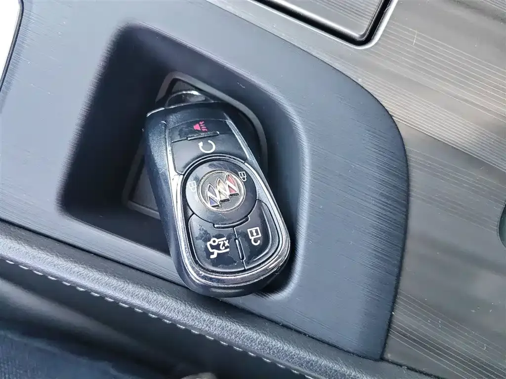 Buick LaCrosse 2021 из CN, фото 4