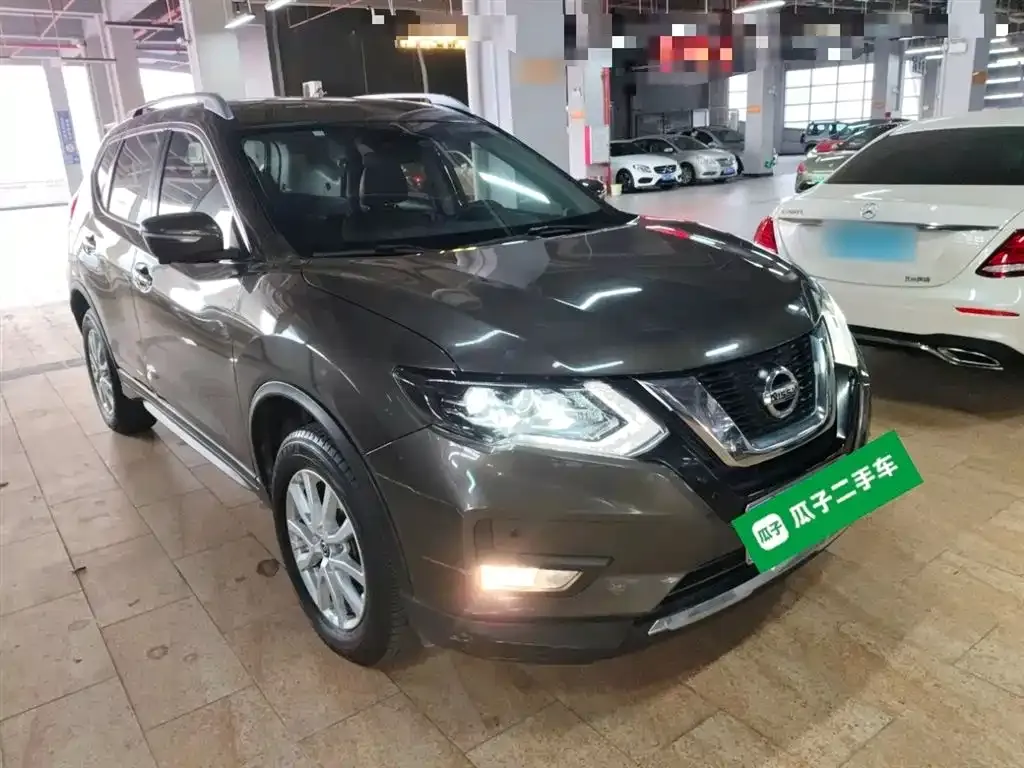 Nissan X-Trail — фото 6