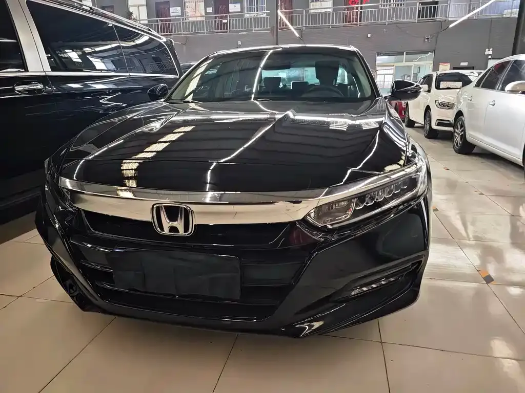 Honda Accord 2022 из CN, фото 5