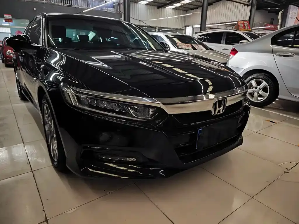 Honda Accord 2022 из CN, фото 9