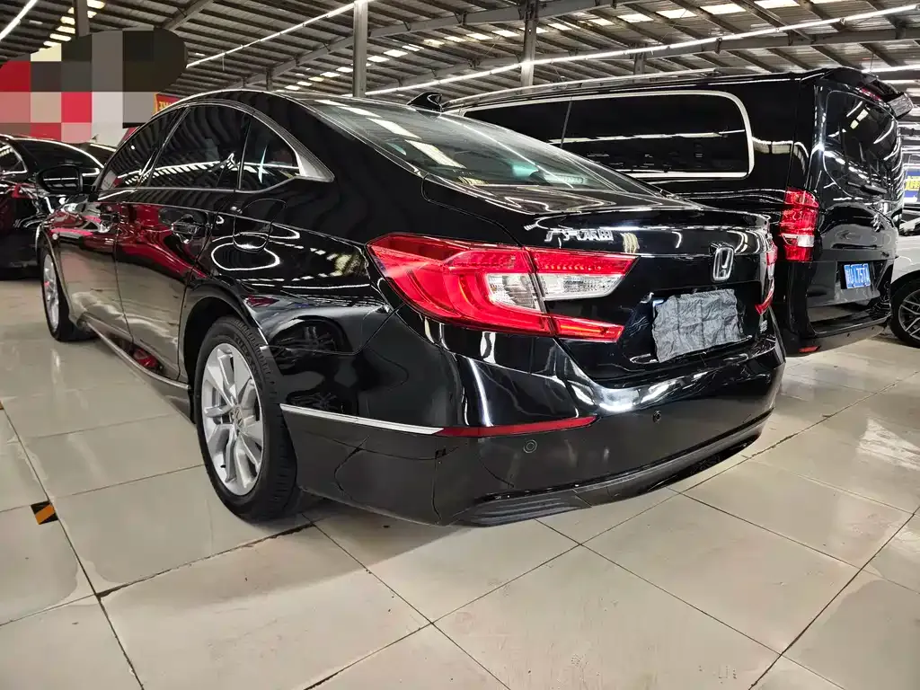 Honda Accord 2022 из CN, фото 8