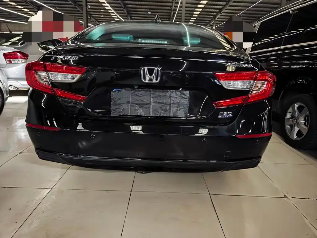 Honda Accord 2022 из CN, фото 7