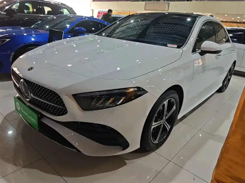 Mercedes-Benz A-Class 2024 из CN, фото 1