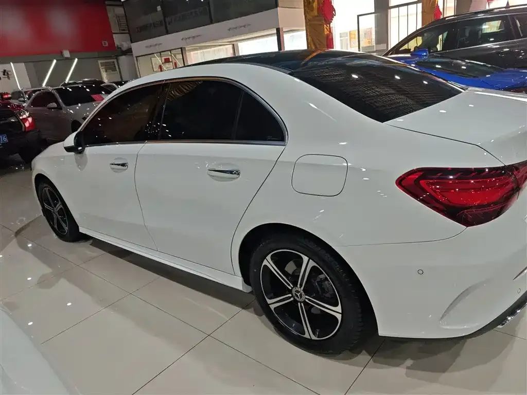 Mercedes-Benz A-Class 2024 из CN, фото 6