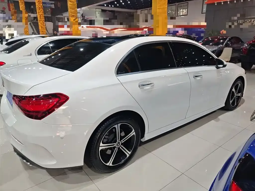 Mercedes-Benz A-Class 2024 из CN, фото 8