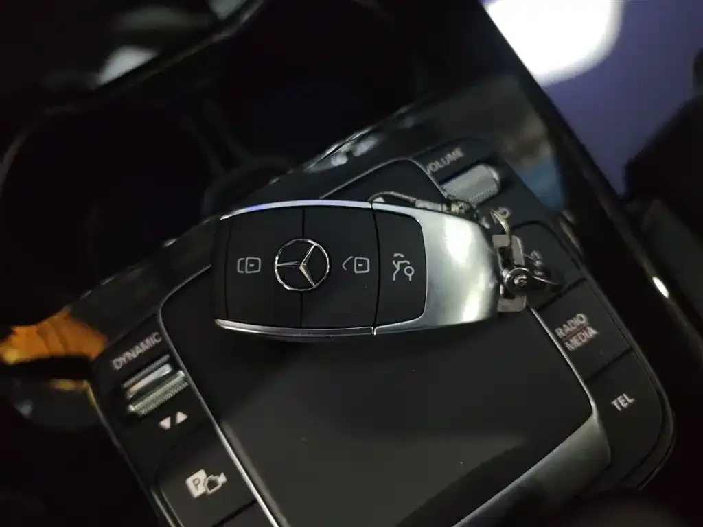 Mercedes-Benz A-Class 2024 из CN, фото 2