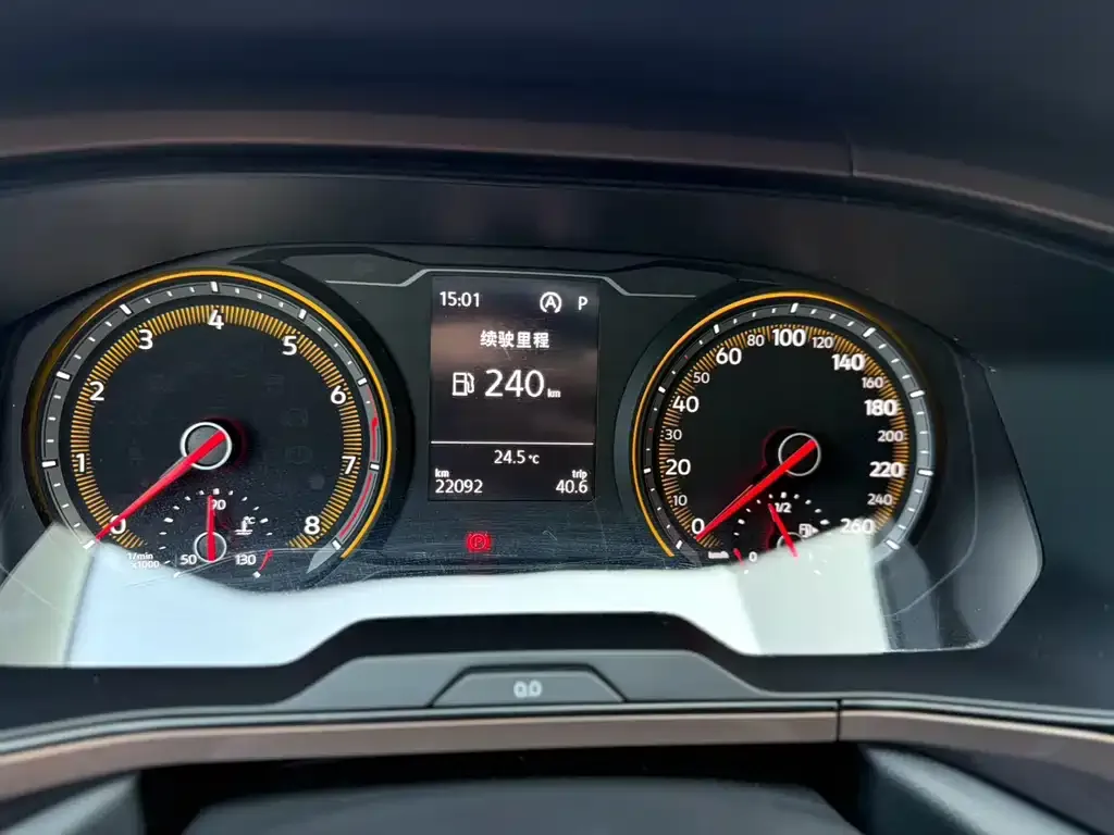 Volkswagen Tharu 2022 из CN, фото 10