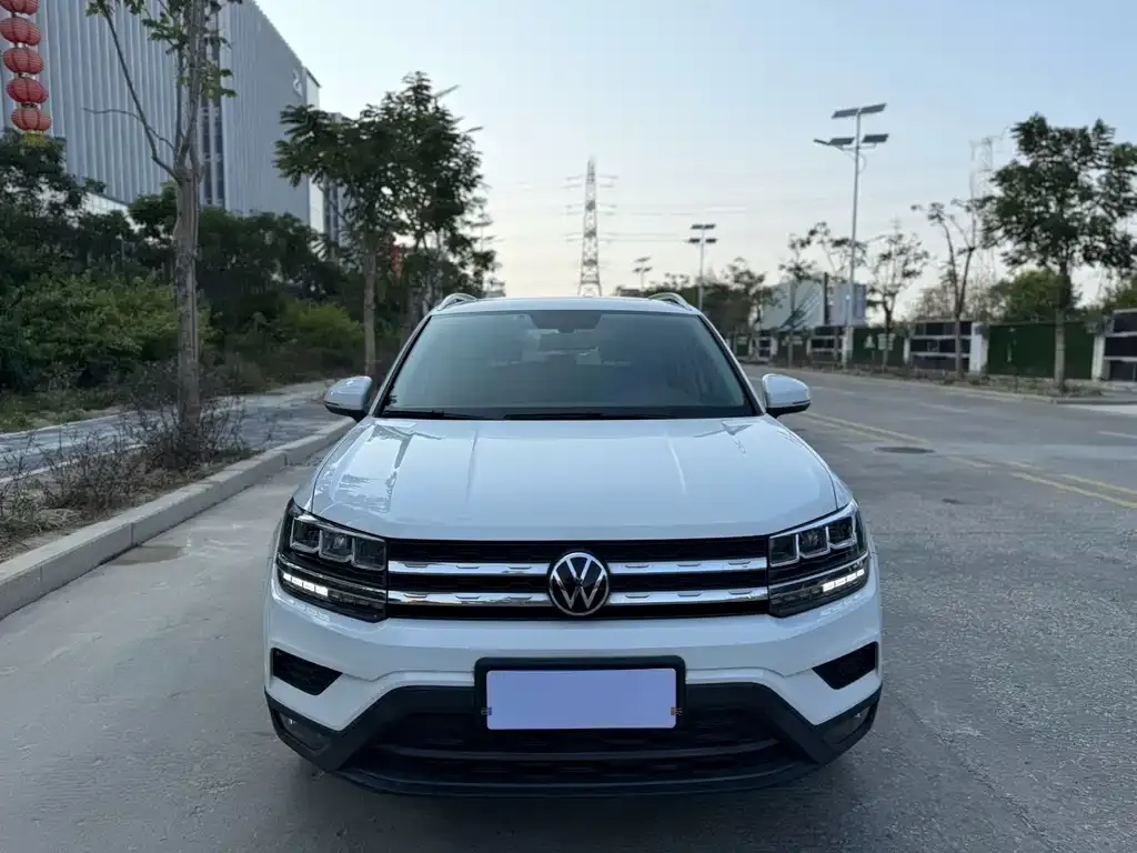 Volkswagen Tharu 2022 из CN, фото 2