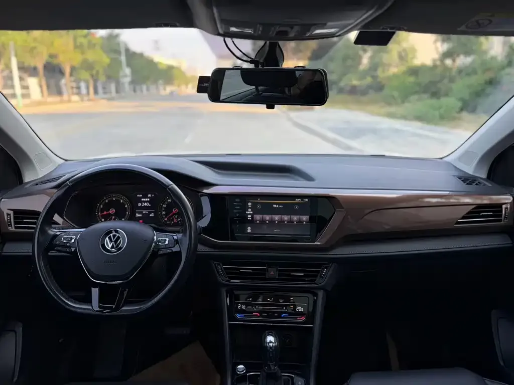 Volkswagen Tharu 2022 из CN, фото 5
