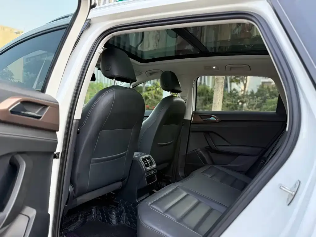 Volkswagen Tharu 2022 из CN, фото 6