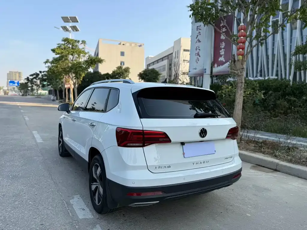 Volkswagen Tharu 2022 из CN, фото 9