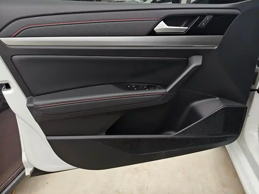 Volkswagen Lavida 2024 из CN, фото 2