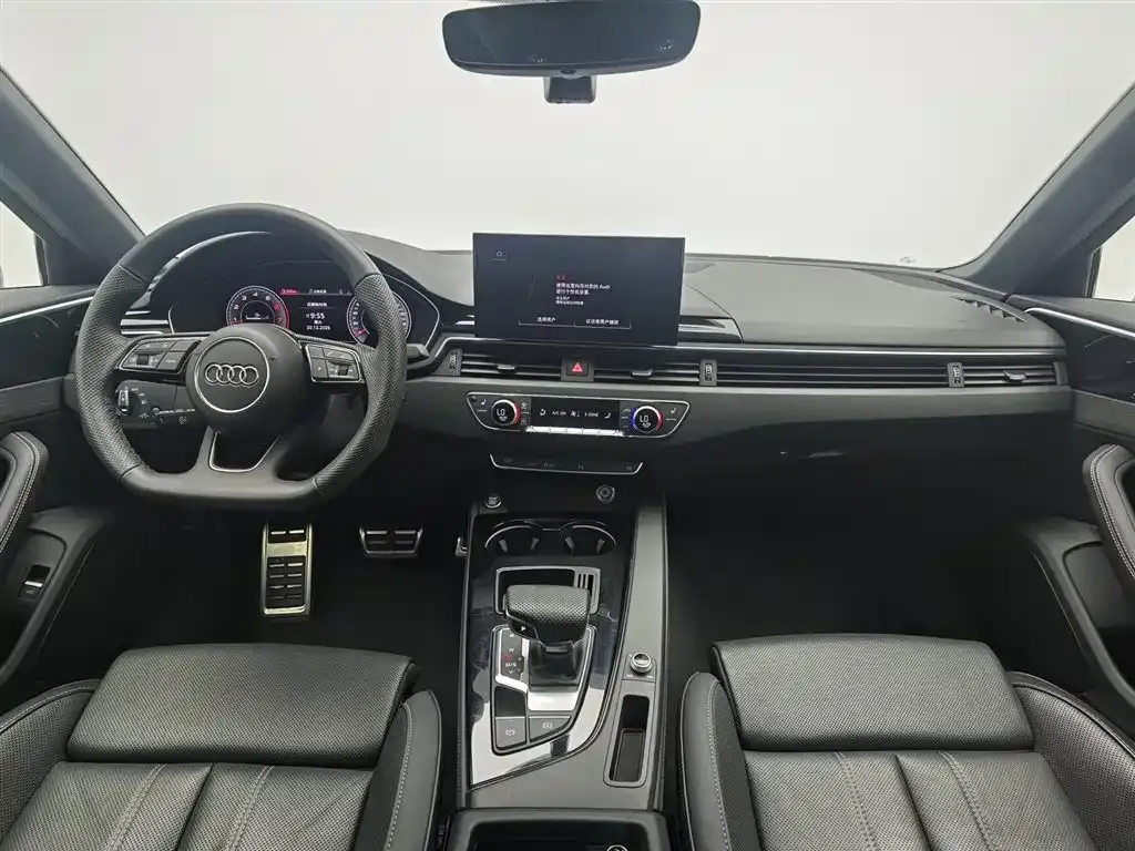 Audi A4L 2024 из CN, фото 9