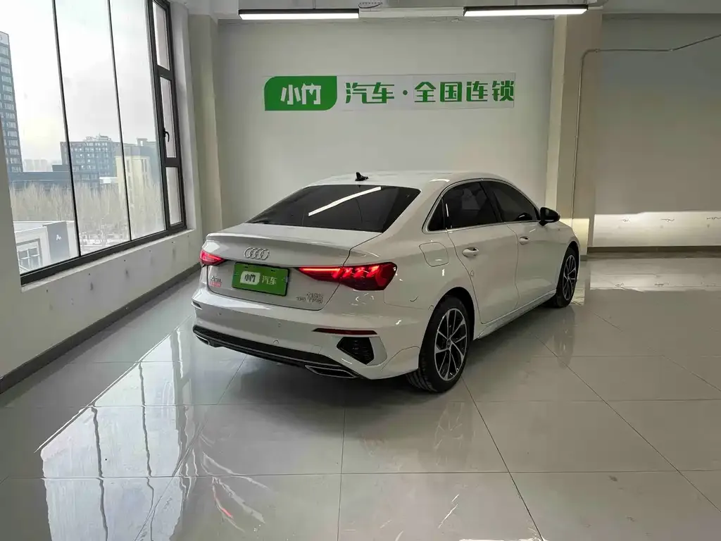 Audi A3 2023 из CN, фото 4