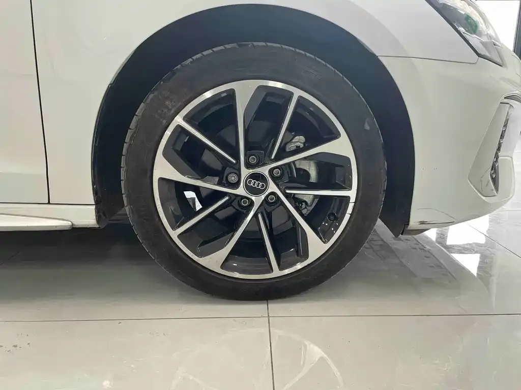 Audi A3 2023 из CN, фото 6
