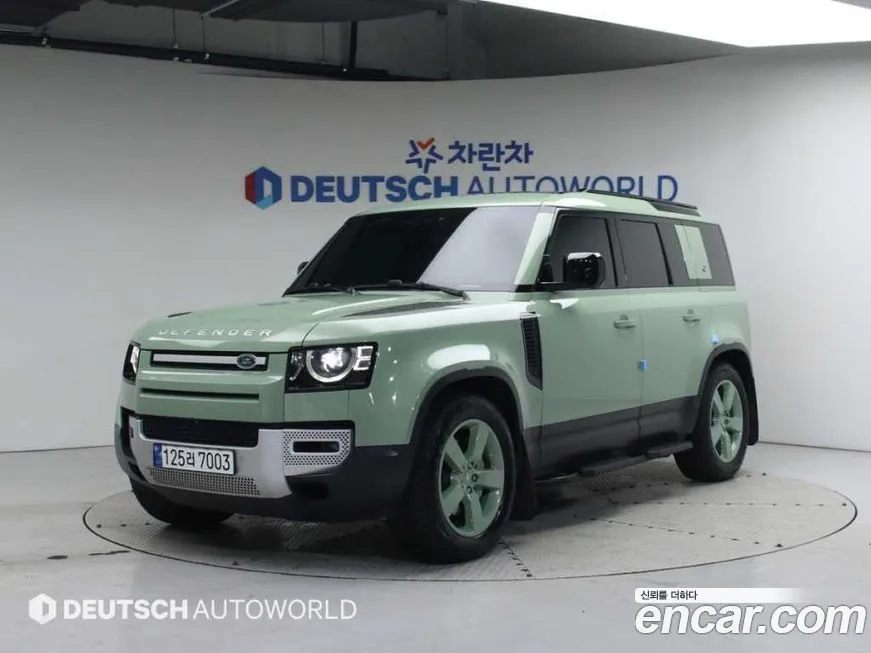 Land Rover Defender