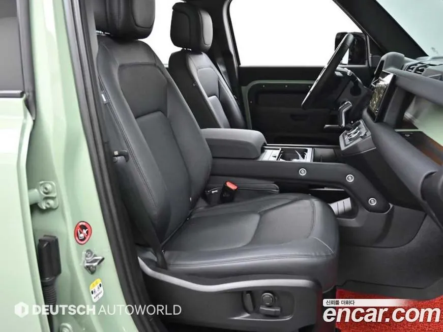 Land Rover Defender 2023 из KR, фото 10