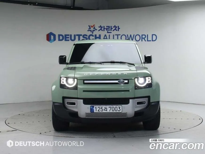 Land Rover Defender 2023 из KR, фото 3