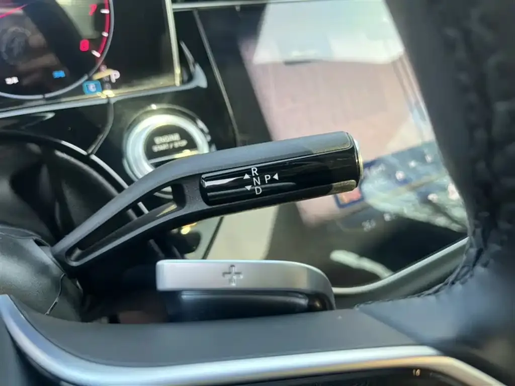Mercedes-Benz E-Class 2024 из CN, фото 4