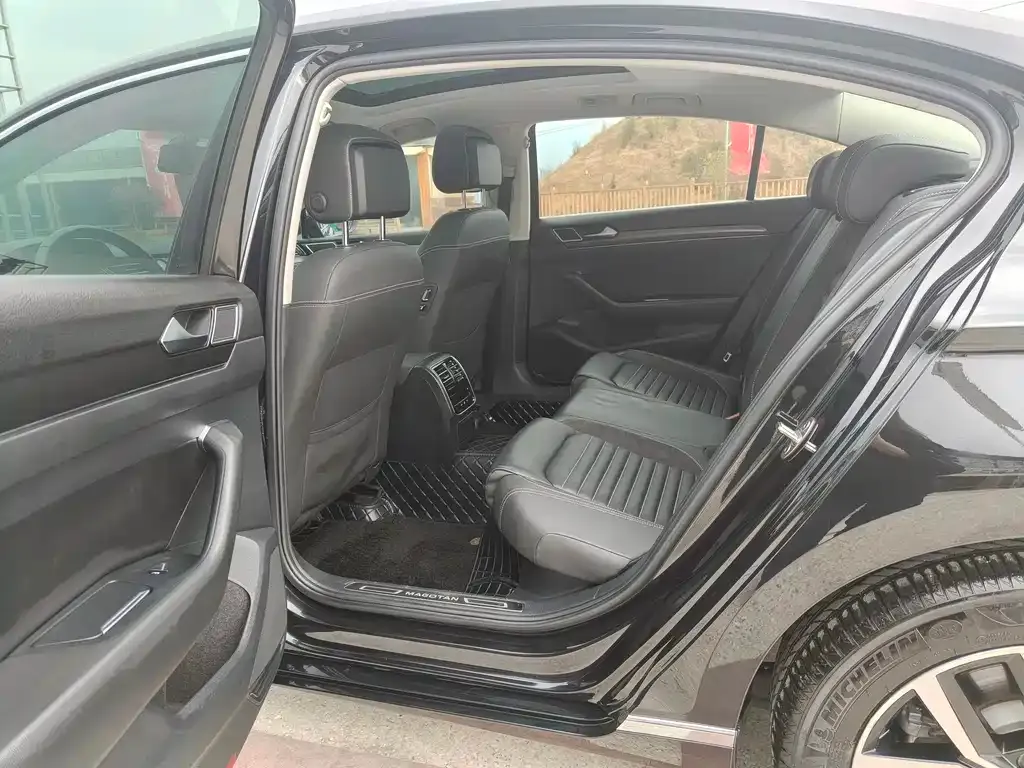 Volkswagen Magotan 2021 из CN, фото 7