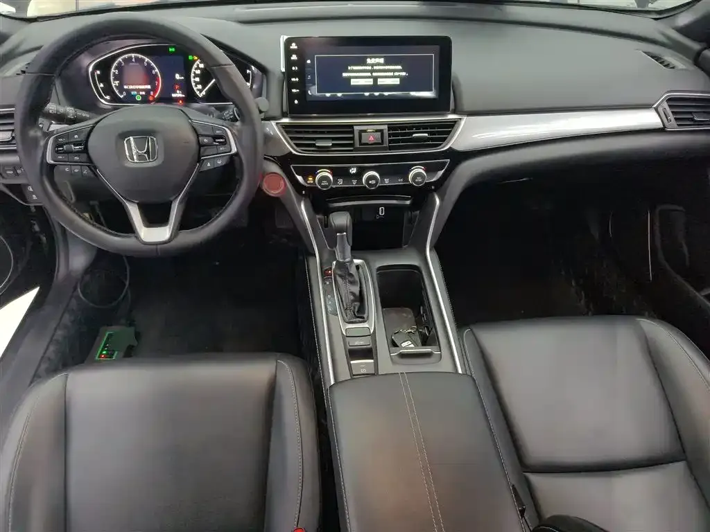 Honda Inspire 2023 из CN, фото 8