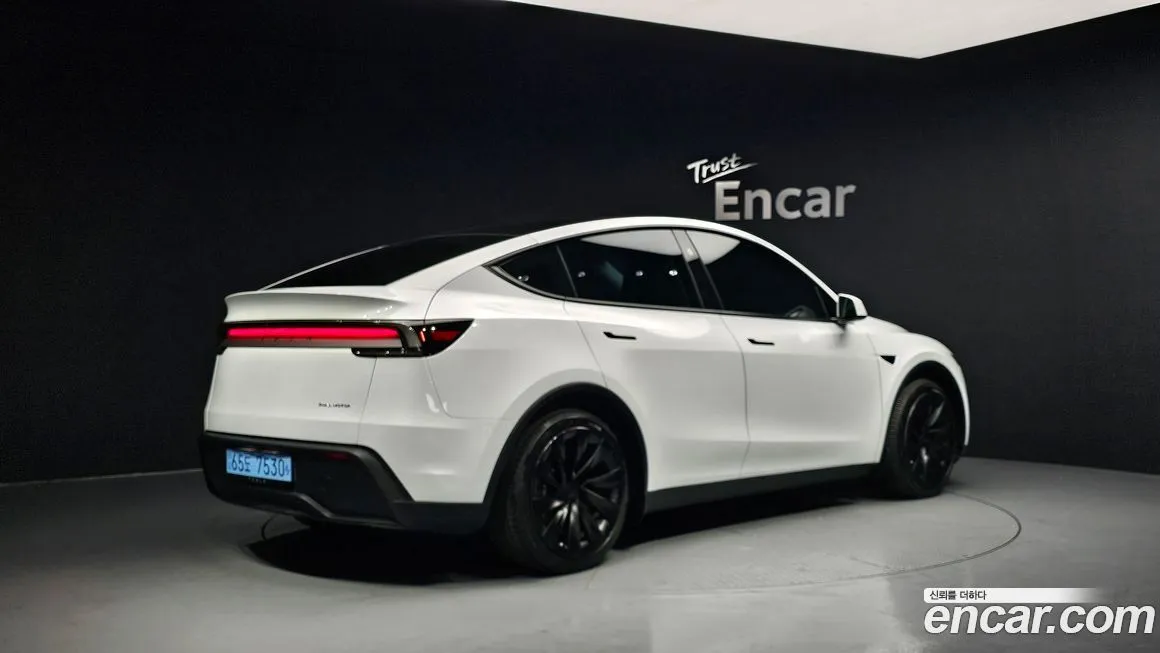 [object Object] Model Y 2025 из KR, фото 2