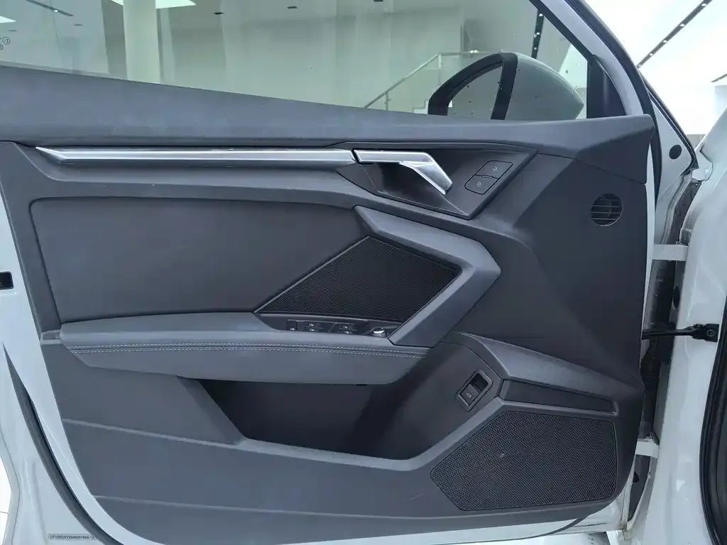Audi A3 2022 из CN, фото 5