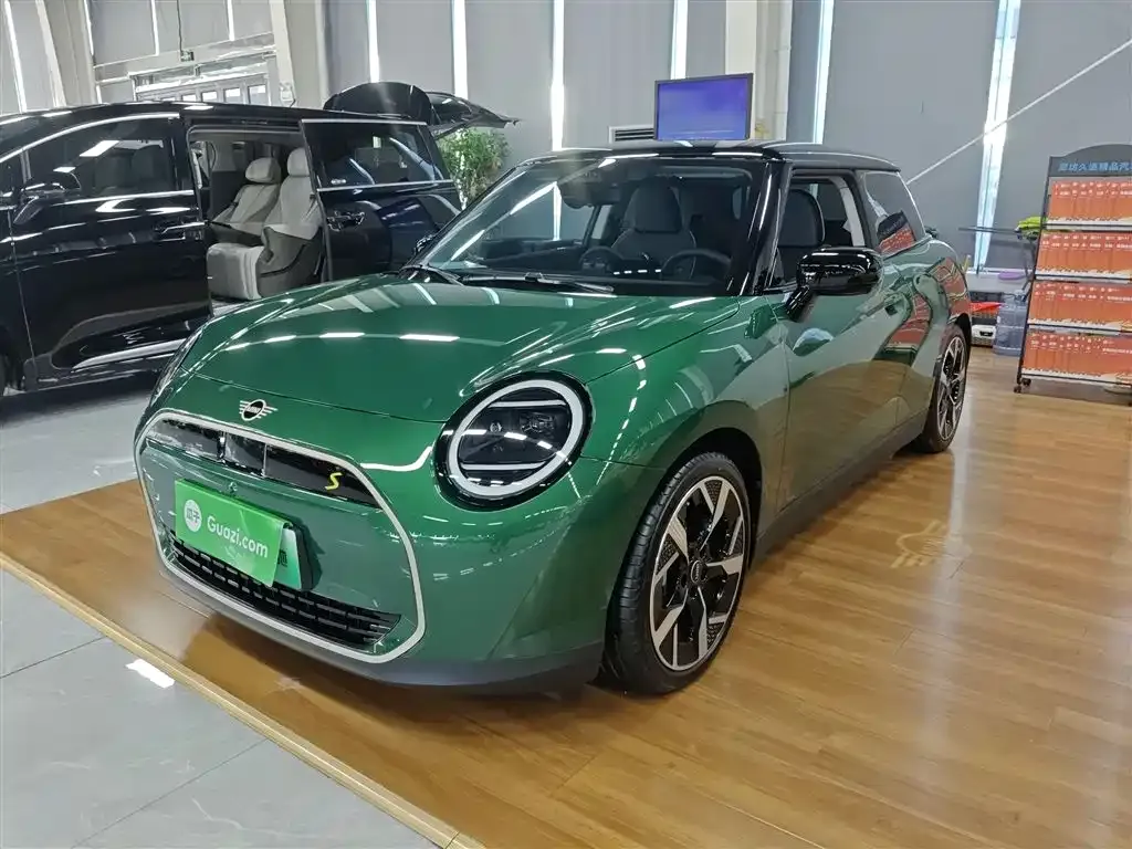 MINI Cooper EV 2024 из CN, фото 7