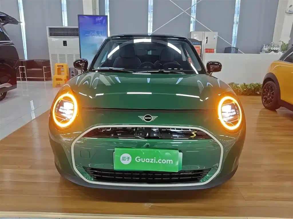 MINI Cooper EV 2024 из CN, фото 4