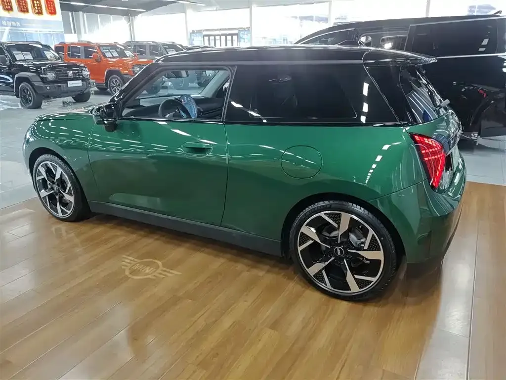 MINI Cooper EV 2024 из CN, фото 9