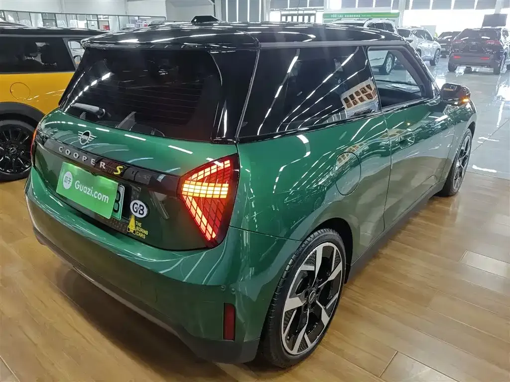 MINI Cooper EV 2024 из CN, фото 8