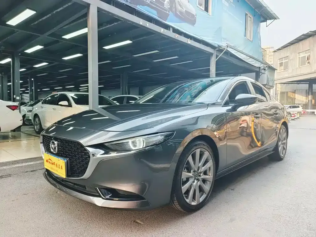 Mazda 3 Axela 2021 из CN, фото 1