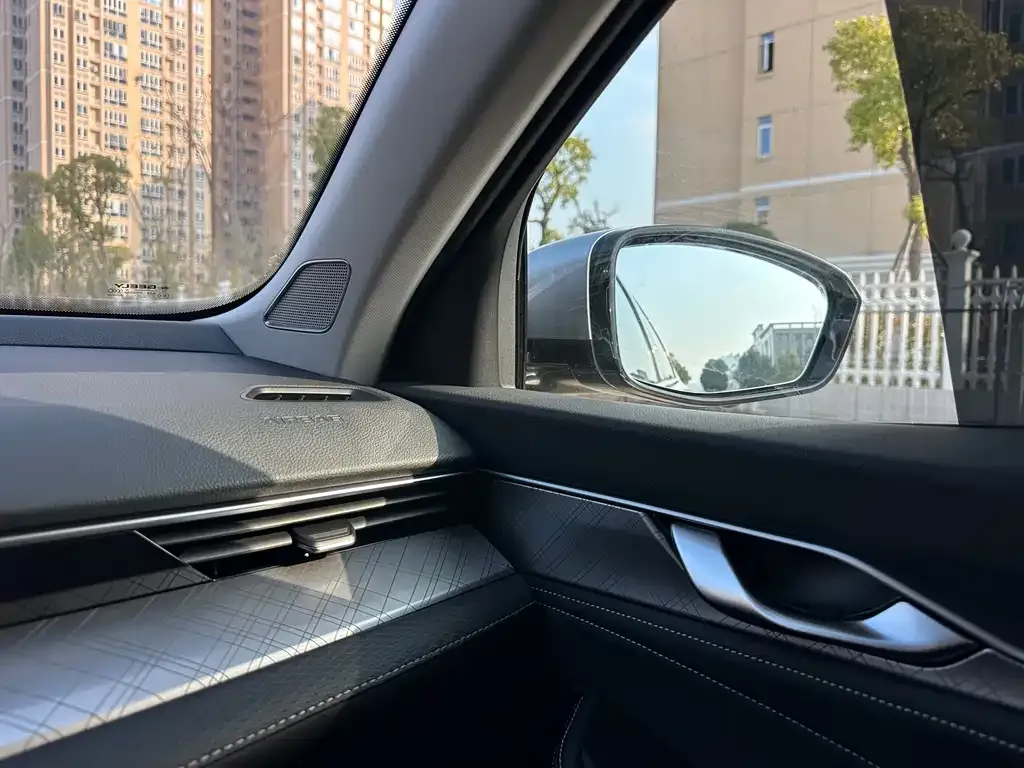 Geely Xingrui 2022 из CN, фото 2